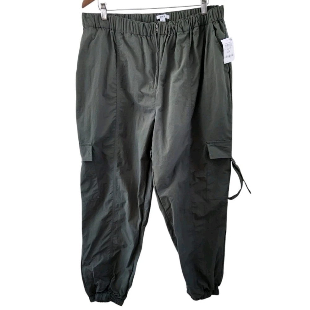 Bar III Olive Green Cargo Jogger Pants